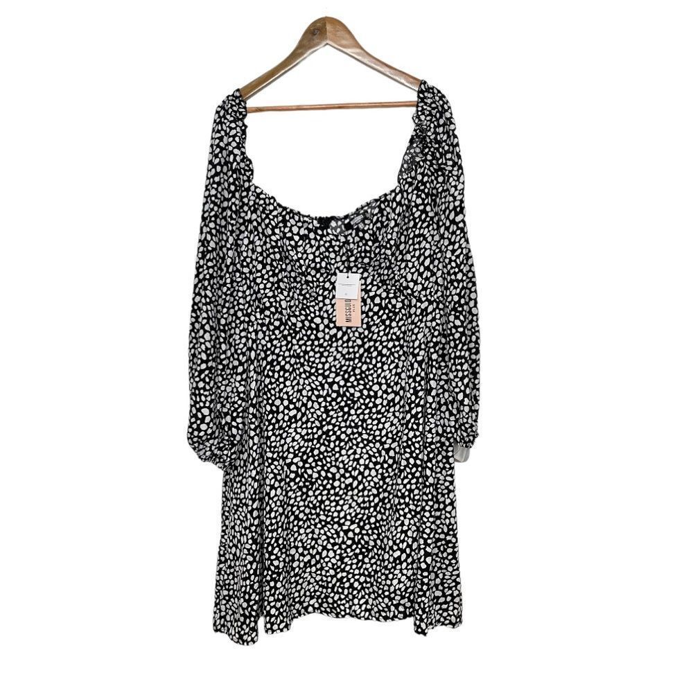 NWT Missguided Black and White Long Sleeve Dress Size 22